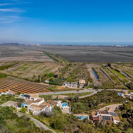 Limoneros By Interhome *