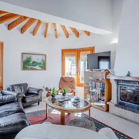 Limoneros By Interhome *